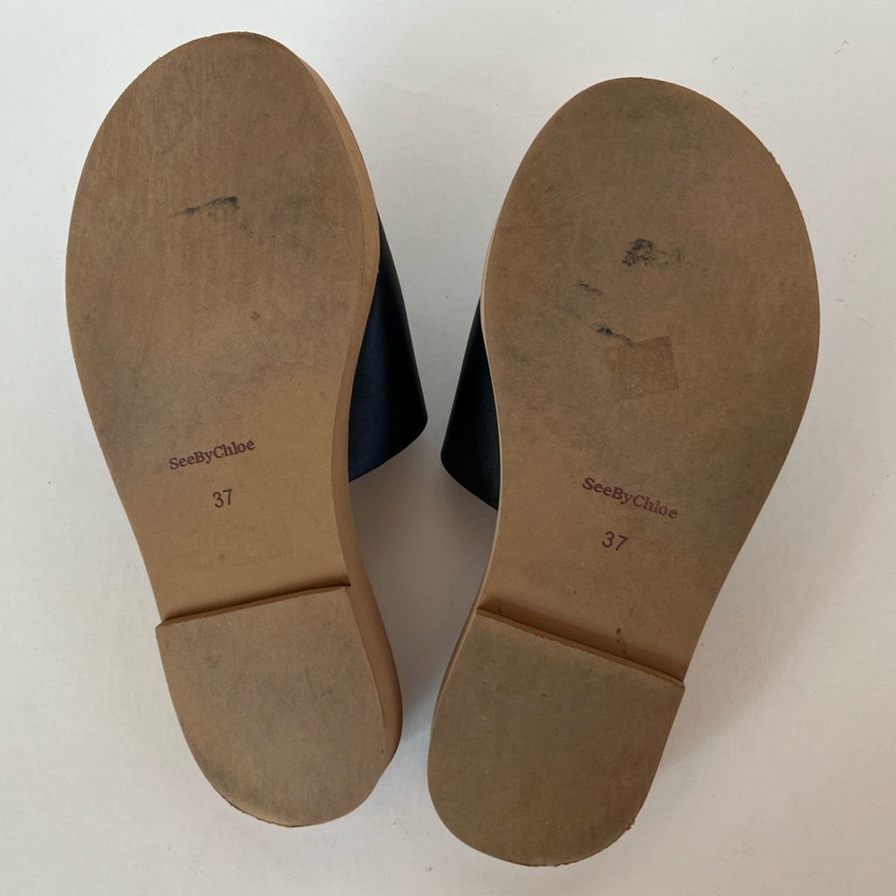 See by Chloé Essie Black Leather Mule Sandals with Tan Soles, size 37 - Picture 7 of 13